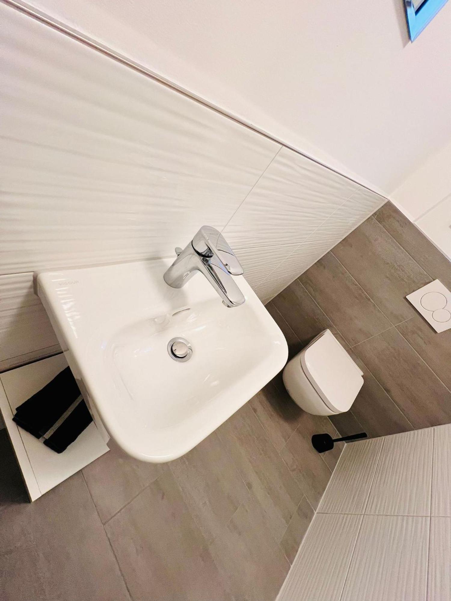 Weikersheim Penthouse Apartment Luaran gambar